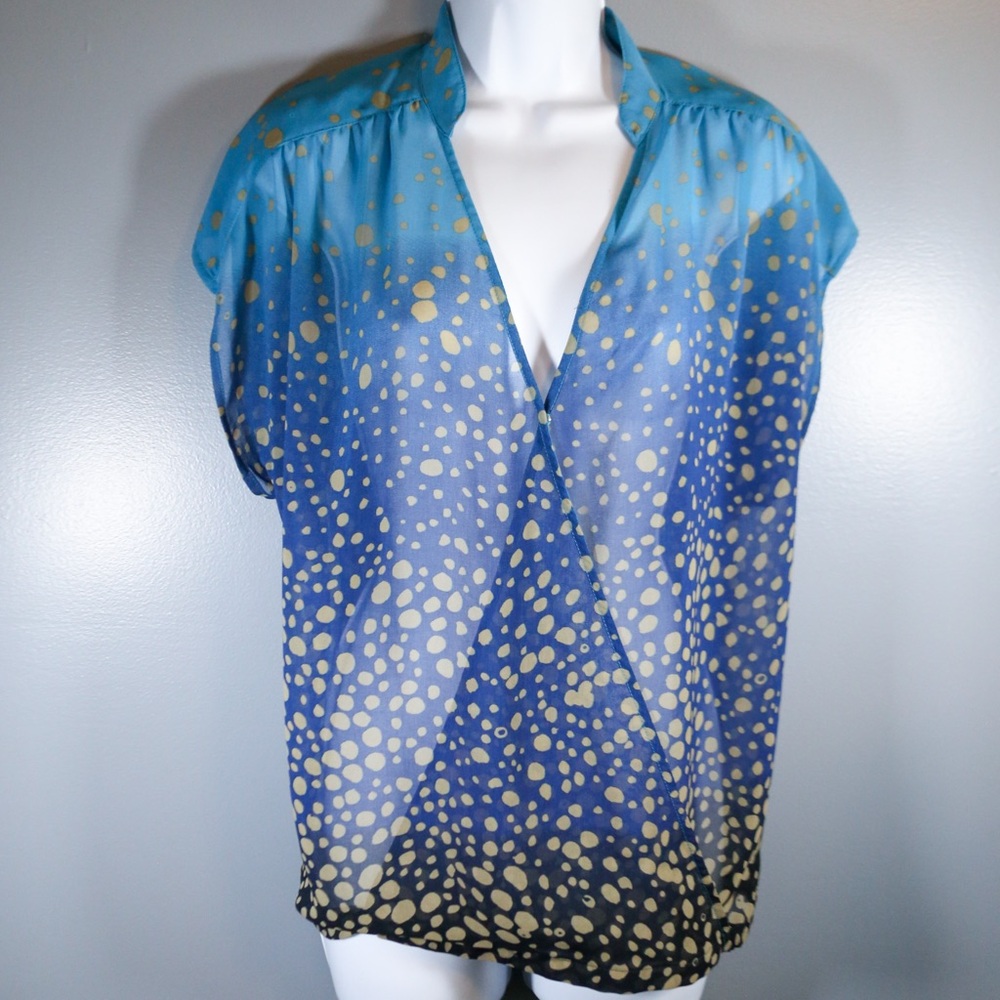 CAbi Blue Ombre Polka Dot Blouse Medium Sheer V-Neck Top Lightweight Flowy - Picture 6 of 15